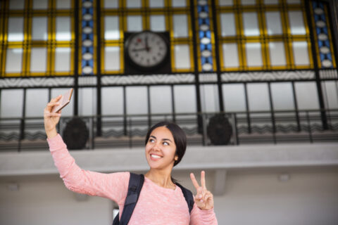 Your first day in a new place: what really helps