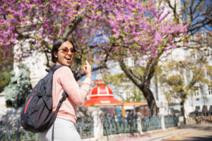 Choosing experiences based on travel season