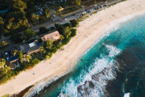 Island vs Mainland Beach Town: What Actually Changes Your Trip
